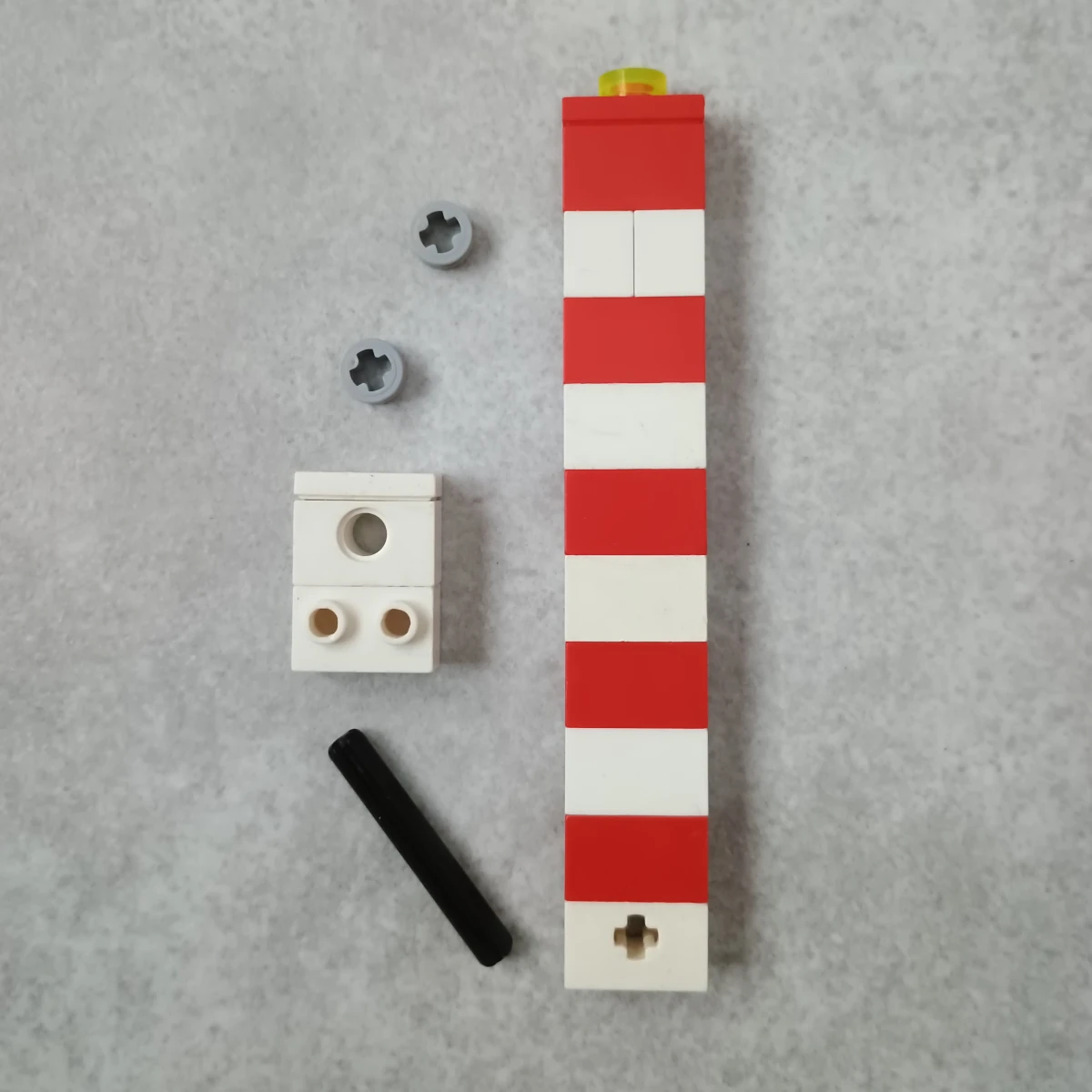 Elementy Lego do budowy szablonu z Brixo