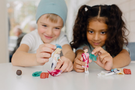 Lalka do przebierania do domku dla lalek zestaw, zabawka dla dzieci, Lundby