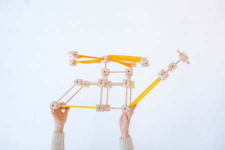 Drewniane klocki konstrukcyjne Mini Trigonos - 130 el.