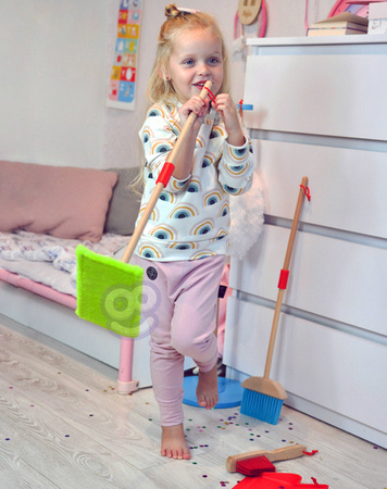 TOOKY TOY Drewniany Zestaw do Sprzątania dla Dzieci 6 el.