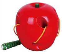 Drewniana przeplatanka Jabłko i robaczek