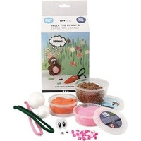 Króliczek z marchewką z masy Silk i Foam Clay zestaw wielkanocny