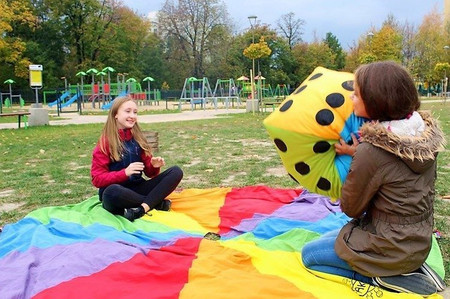 Kostka edukacyjna XXL Kropki ze zdejmowanym pokrowcem