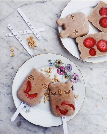 Silikonowe foremki do lodów We Might Be Tiny - Yellow