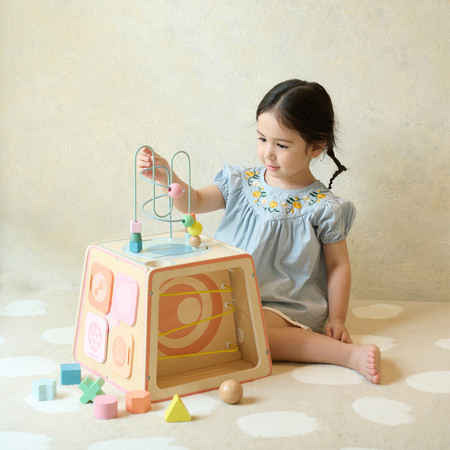 CLASSIC WORLD Drewniana Kostka Edukacyjna Sensoryczna 6w1