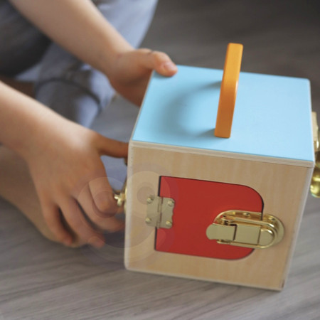 Nauka przez zabawę Pudło Nienudno dla dzieci od 3 lat