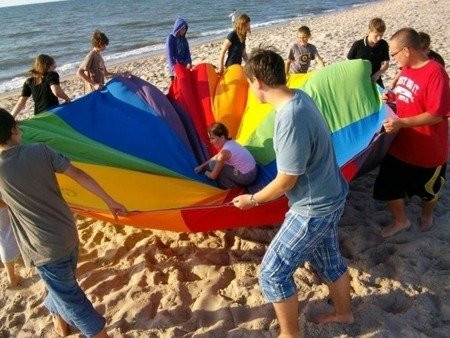 Tęczowa profesjonalna Chusta Animacyjna Akson 7m 36 uchwytów