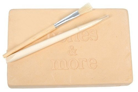 Bones&More, Duży szkielet dinozaura - wykopalisko na kamieniu