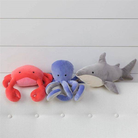 Pluszak Rekin Snarky Velveteen 160180-Manhattan Toy, maskotki dla dzieci