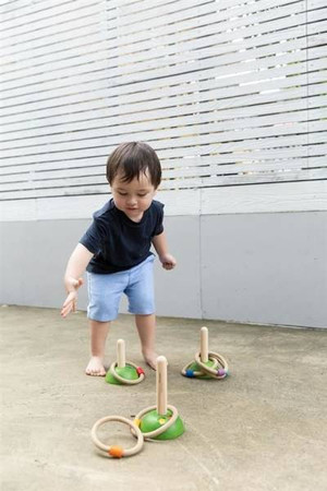 Rzucanie obręczy Plan Toys