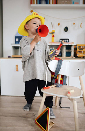 Zestaw małego strażaka z akcesoriami Small Foot