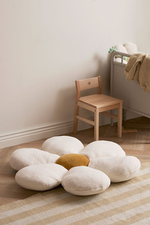 Kid's Concept - Poduszka na podłogę kwiatek, biały