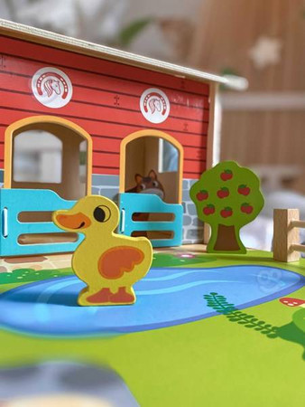 WOOPIE GREEN Mega Farma Figurki Zwierząt Stajnia Obora Kurnik 18 el.