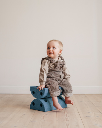 MODU - Kids Stool - Deep Blue