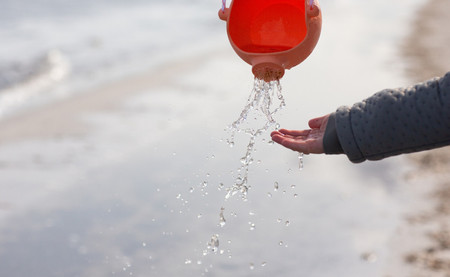Silikonowe Wiaderko Konewka Scrunch - Szałwiowy