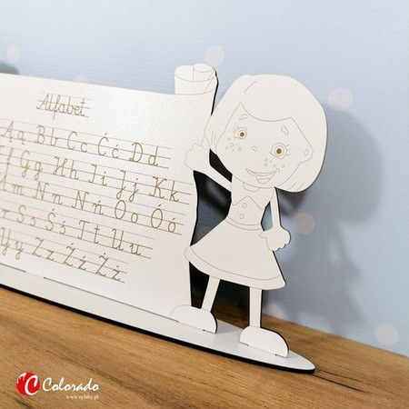 Drewniana tabliczka z polskim alfabetem do postawienia