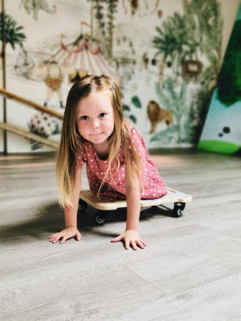 Drewniana deskorolka dla dzieci deska na kółkach Przygoda 12244-Small Foot, pojazdy dla dzieci