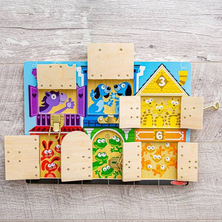 Drewniana tablica manipulacyjna z zamkami Melissa and Doug
