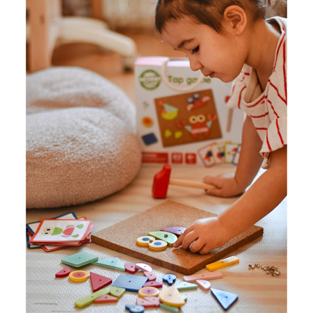 WOOPIE GREEN Drewniana Przybijanka z Młotkiem Układanka 20 wzorów 82 el. Certyfikat FSC