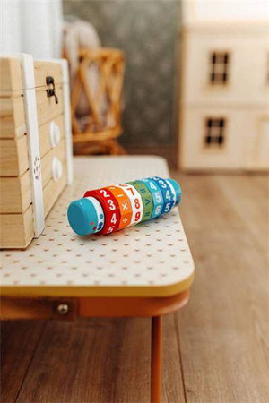 Obrotowy kalkulator z drewna 110527-Small Foot, zabawki edukacyjne