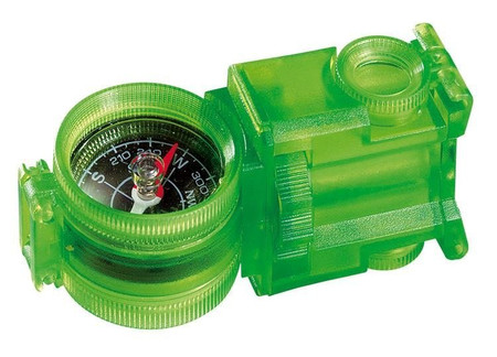 Przyrząd optyczny z kompasem