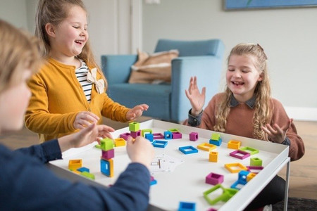 BS Toys, Gra logiczno - zręcznościowa Ramki