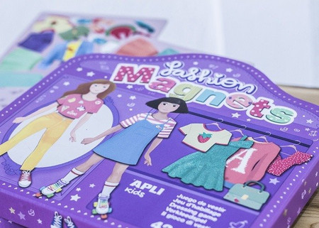 Zestaw z magnesami Apli Kids - Moda