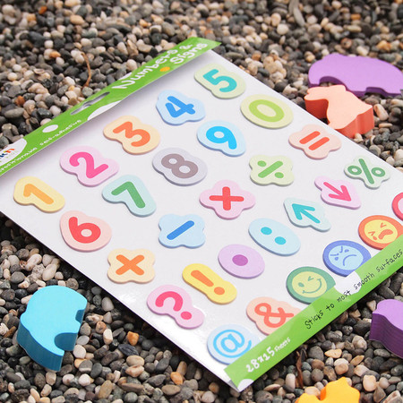 Naklejki papierowe cyfry i znaki matematyczne do nauki liczenia