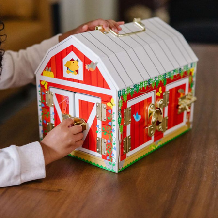 Urocza drewniana stodoła z zamkami i kłódkami 12564-Melissa & Doug, zabawki rozwojowe