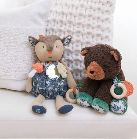 Zabawka dla najmłodszych wielofunkcyjny miś z gryzakiem Manhattan Toy 162870 przytulanka