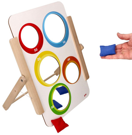 Gra rzuć woreczkiem