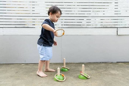 Rzucanie obręczy Plan Toys