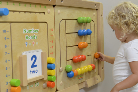 MASTERKIDZ Tablica Ścienna Edukacyjna Labirynt Koraliki