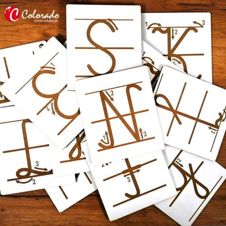Drewniany alfabet do nauki pisania (duże litery)