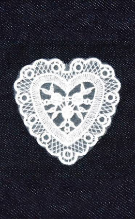 Naprasowanka koronkowa Serce