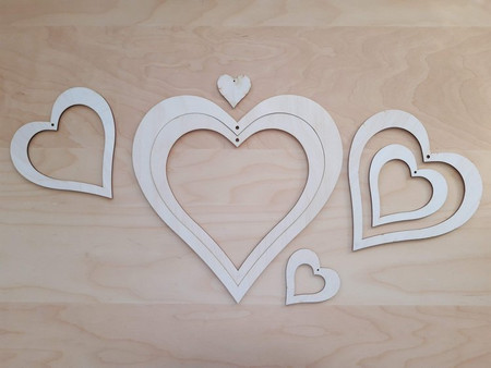 Serca puzzle 7-elementowe wys. 25 cm z grubej sklejki