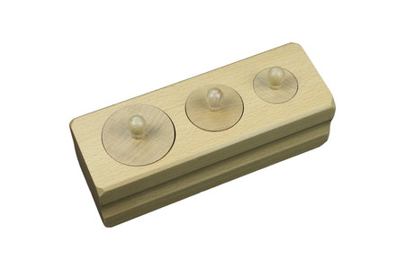 Moyo Montessori | Trzy cylindry z uchwytem NEJ_I071