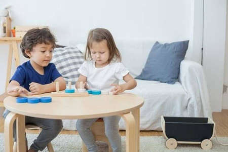 Niebieska układanka - drewniany sorter