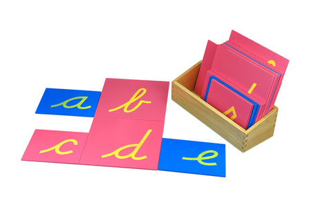 Szorstkie litery, małe pisane