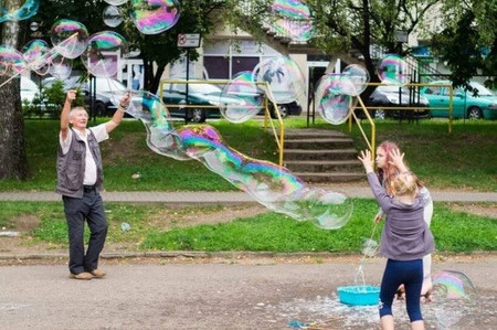 Obręcz do dużych baniek mydlanych ,,Kropelka’’ - Słupskie Bańki Mydlane
