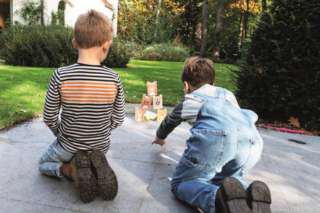 SCRATCH, 2 w 1 piramida i drewniane kręgle - Dzikie zwierzęta