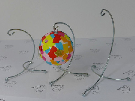 Stojak na bombkę o średnicy 8/10/12cm srebrny