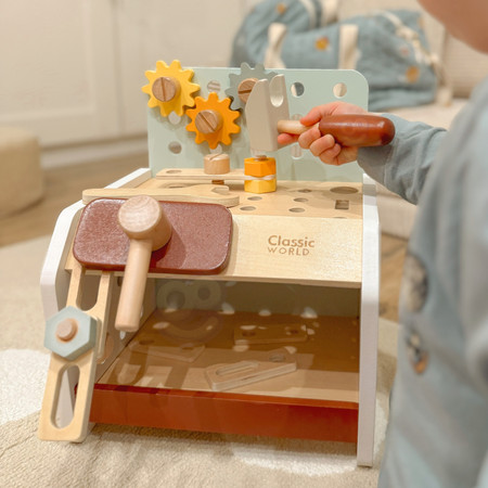 CLASSIC WORLD Drewniany mały zestaw narzędzi w szafce