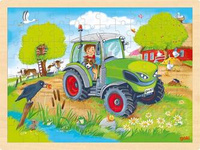 Puzzle drewniane 96 elementów Zielony traktor Goki 57326