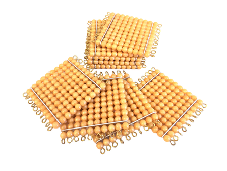 9 sztuk kwadratów (100 złotych koralików)