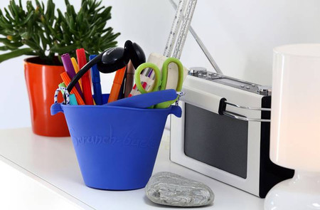 Składane wiaderko do wody i piasku Scrunch Bucket - Musztardowy