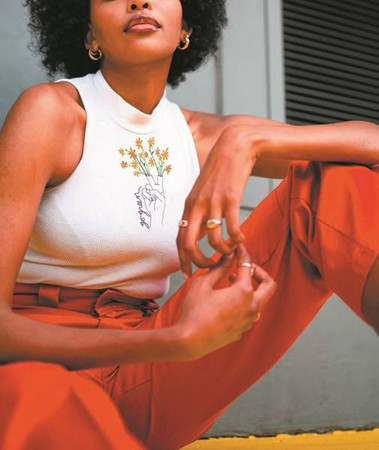 Zestaw do wyszywania na ubraniach Miłośniczka Przyrody