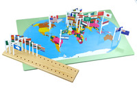 Mapa Świata z flagami