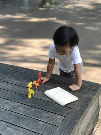 Żyrafy - Puzzle drewniane Plan Toys