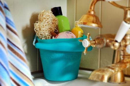 Składane wiaderko do wody i piasku Scrunch Bucket - Purpurowy